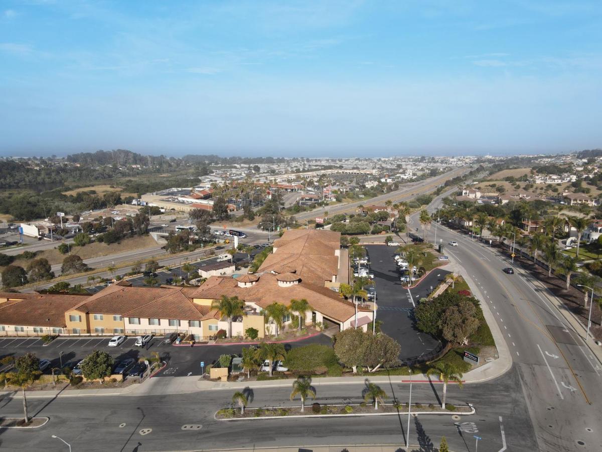 Hilton Garden Inn San Luis Obispo/Pismo Beach Exterior photo